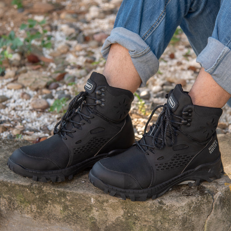 How important are breathable steel toe shoes to workers during the summer?
